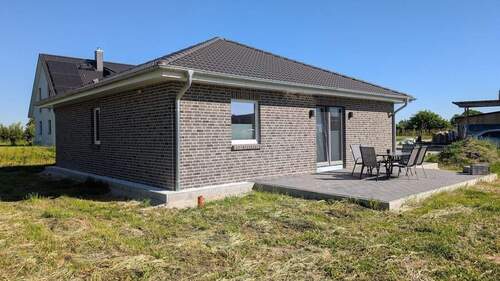 Ihre Terrasse - 4 Zimmer Bungalow zum Kaufen in Süderbrarup