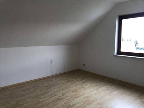 Zimmer 2 - 