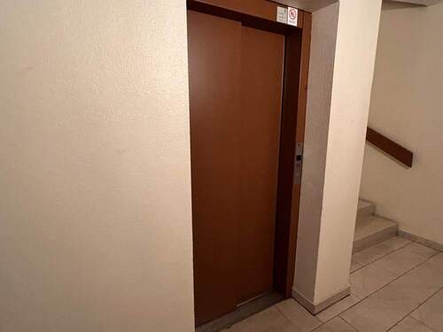 02a72ffb-8c2c-485f-bd5c-2a1c8b8fbdf8-1861223859.jp - Schöne 2-Zimmer-Wohnung mit Balkon und EBK