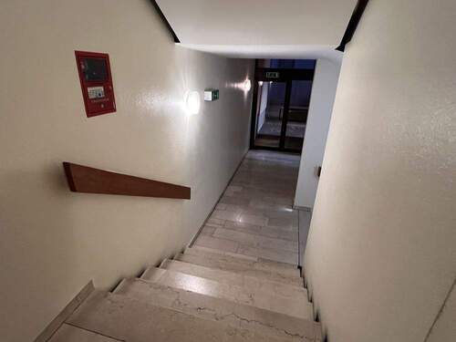 f6e36c7f-f35f-43d3-bbcb-62ec0ab58e3c-1861223773.jp - 