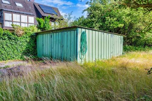 Garage - Einfamilienhaus mit 100,00 m² in Berlin zum Kaufen