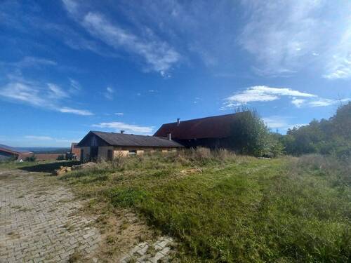 Nutzgebäude - 7 Zimmer Einfamilienhaus in Schnaittenbach
