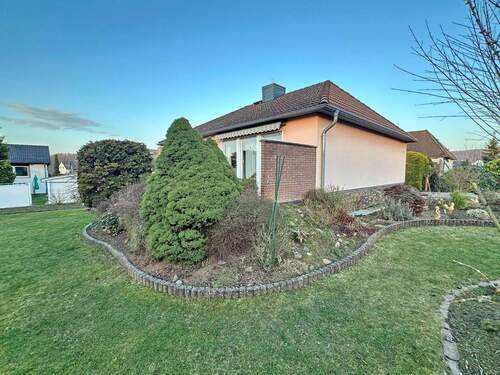 25-5517 - Garten 3 - 4 Zimmer Bungalow in Fuldabrück / Dennhausen