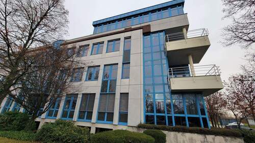 Bild 3 - Halle in Wiedemar