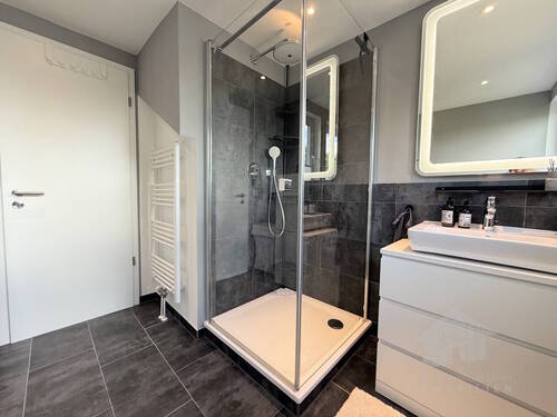Badezimmer im DG - 