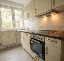 Schöne 3-Zimmerwohnung mit Einbauküche und Balkon. - Halle (Saale) Südstadt