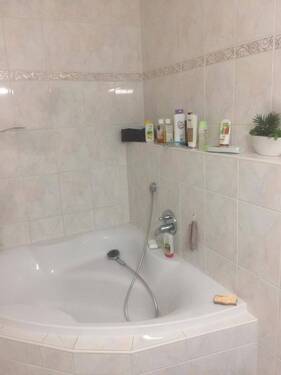 W.8.jpeg - 