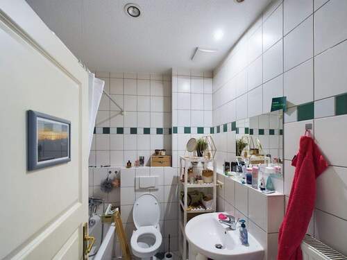 c0c127ef-0c10-4eb4-aa91-9da51af06bea-1874560484.jp - 