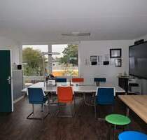 BüroetageOffice mit Konferenzraum, 214m². 5 Büros, Inventar kann teilw. übernommen werden. - Duisburg Wanheim-Angerhausen