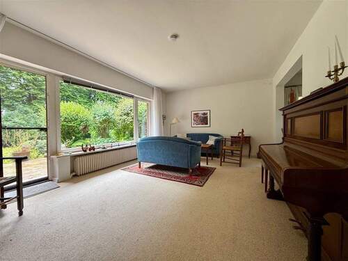 Wohnzimmer EG mit Terrasse - 