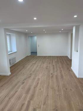 Bild 2 - 5 Zimmer Mehrfamilienhaus, Wohnhaus zum Kaufen in Eppelborn