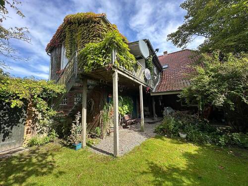 Garten - 8 Zimmer Einfamilienhaus zum Kaufen in Bredstedt