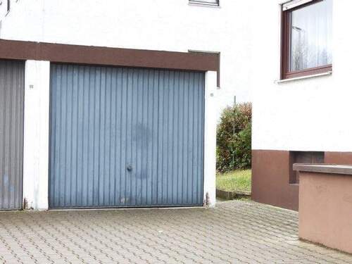 Garage - 3 Zimmer Etagenwohnung in Roth