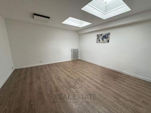 1.jpg - Geräumiges 115 m² Büro mit eigener Küche in Barsbüttel
