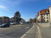 Blick in die Straße - 2 Zimmer Etagenwohnung in Dresden