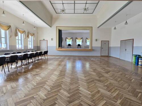 Saal - 