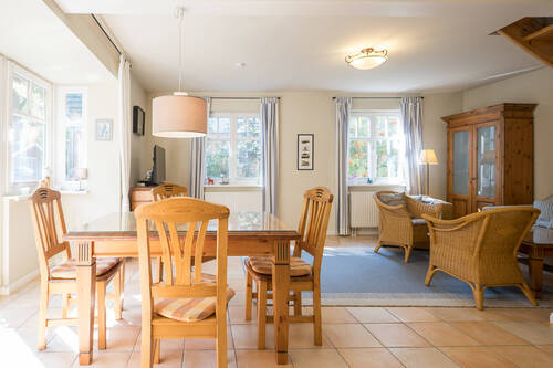 Ess- und Wohnbereich - 