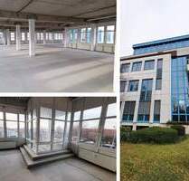 Produktions-Lager- & Bürofläche im Gewerbepark Wiedemar, Balkon, Lastenaufzug mögl.