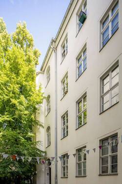 Hinterhof - 