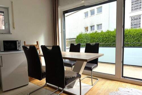 Essbereich - Etagenwohnung mit 50,00 m² in Unterhaching zum Kaufen