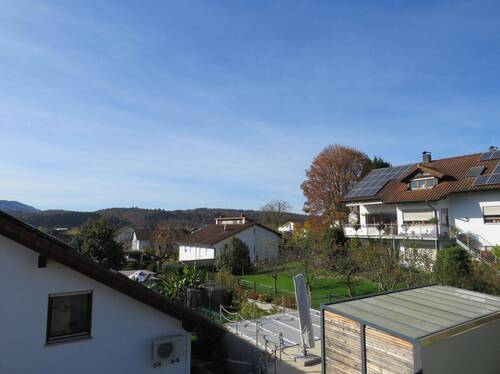 Aussicht vom Balkon - Etagenwohnung mit 109,60 m² in Gaggenau zum Kaufen