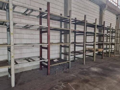 Ablagemöglichkeit - 