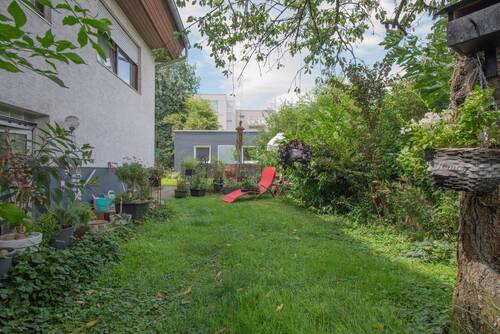 Garten und Garage - 