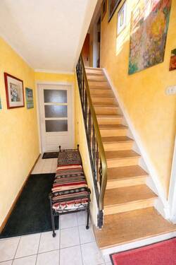 16 Hauseingangsberich im Erdgeschoss - 