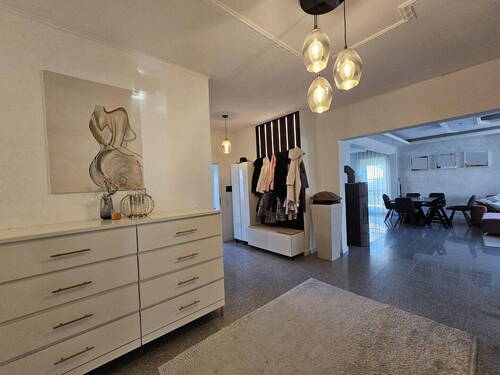 8 Flur - 