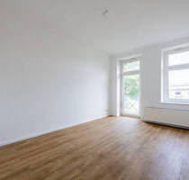 Schnell am See: Bezugsfreies 1-Zimmer-Single-Apartment mit Tageslichtbad im schönen Weißensee - Berlin