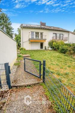 Garten - Modernisierte Doppelhaushälfte mit Garten & Garage in Frankfurt-Bergen-Enkheim