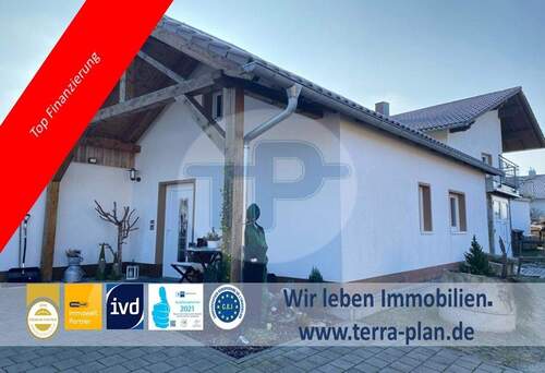 Hauptfoto Internet - INVESTOREN UND ANLEGER AUFGEPASST! ANWESEN - BESTEHEND AUS BUNGALOW U. ZWEIFAM. HAUS