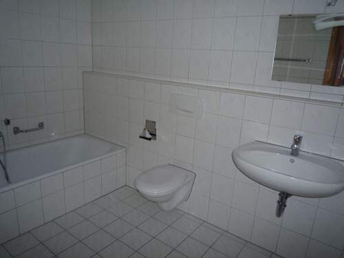 Bad - 3 Zimmer Etagenwohnung in Hüfingen