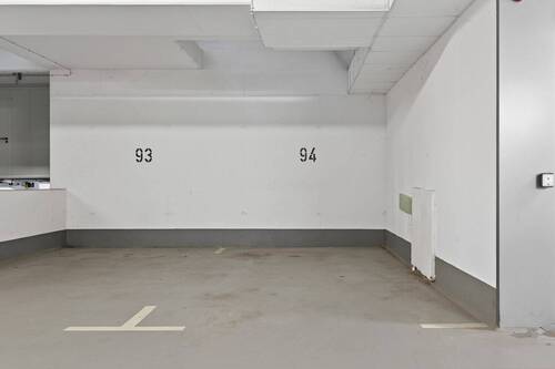 Tiefgaragenstellplätze - 