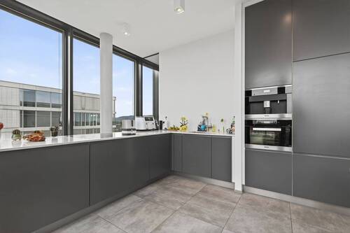 hochwertige Einbauküche - Etagenwohnung mit 140,00 m&sup2; in Karlsruhe zum Kaufen