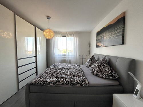Schlafzimmer_I - 3 Zimmer Etagenwohnung zum Kaufen in Fürth