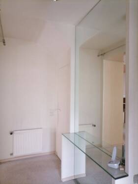 Eingangsdiele - Doppelhaushälfte mit 102,00 m² in Troisdorf zum Kaufen