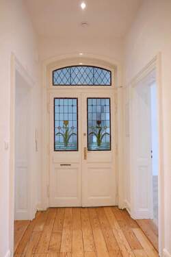 Willkommen - 4 Zimmer Etagenwohnung in Wiesbaden