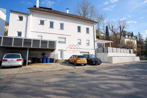 Außenbild - Großzügig wohnen mit Terrasse & Garten - 4½-Zimmer-Wohnung zum Wohlfühlen