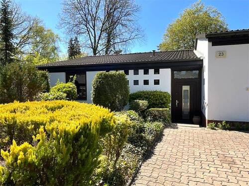 Eingang - 6 Zimmer Doppelhaushälfte zum Kaufen in Rosengarten