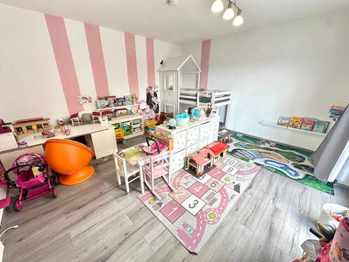 Weiteres Zimmer - 