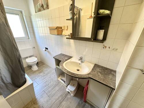 Teilansicht Badezimmer - 