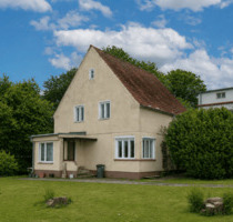 Liebhaberhaus mit skandinavischem Charme in Garz auf Rügen - Sanierung oder Neubau auf großem GS - Garz/Rügen