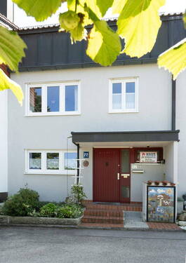 Bild 2 - 5 Zimmer Reihenmittelhaus zum Kaufen in Zorneding