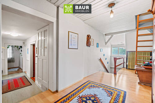 Flur_OG_Altbau - 