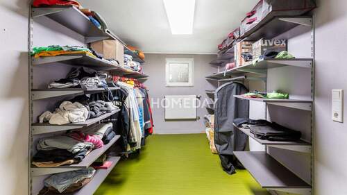 KG Ankleidzimmer 1 - 