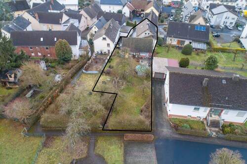 Luftaufnahme - 7 Zimmer Einfamilienhaus in Breidenbach