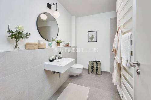 Duschbad (Musterwohnung) - 