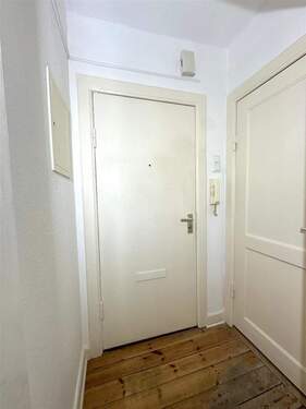 Eingangsbereich - Etagenwohnung mit 24,90 m² in Kiel zur Miete