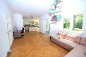 Wohnzimmer - 4 Zimmer Etagenwohnung zum Kaufen in Berlin